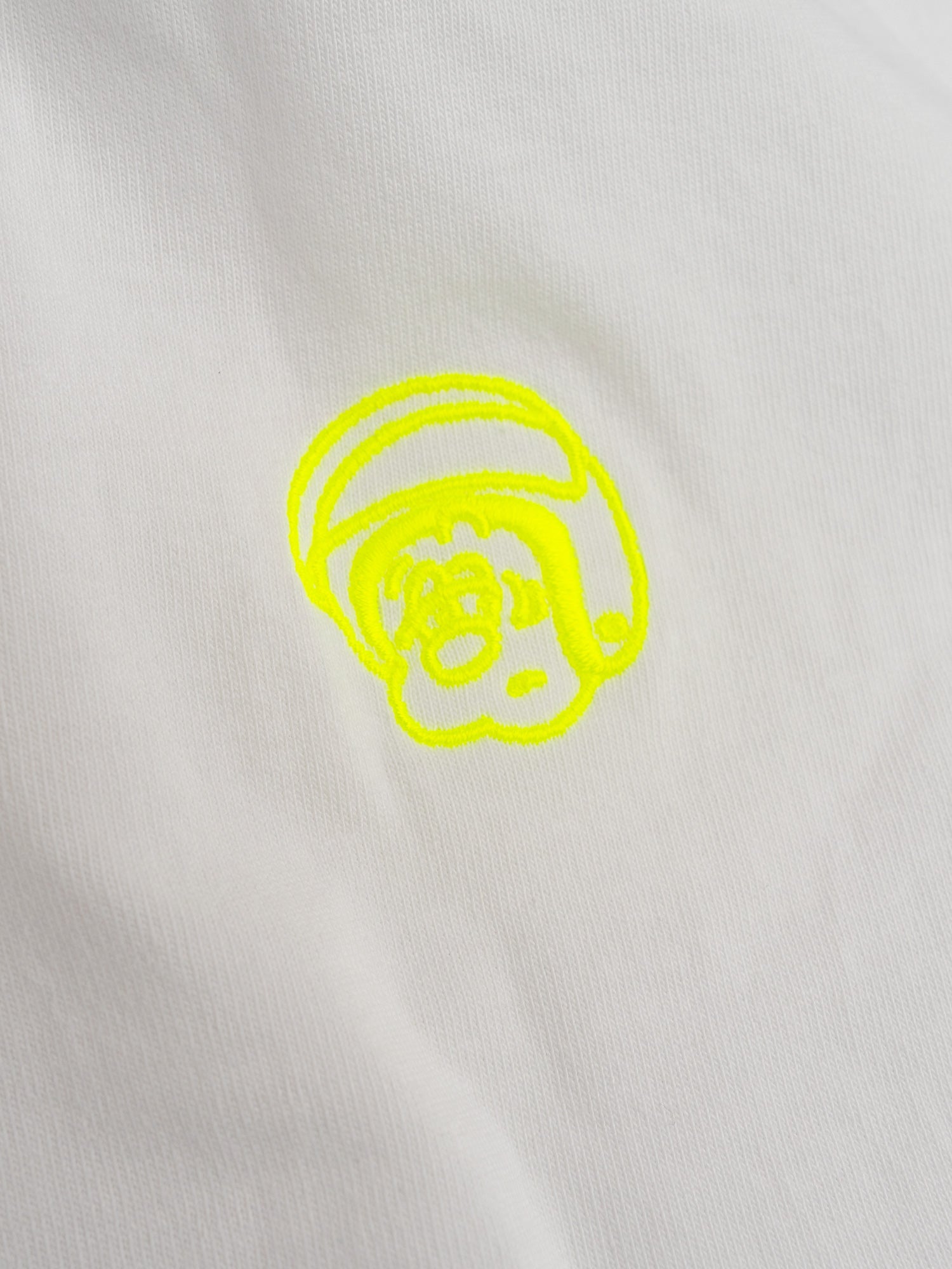 刺繍Ｔシャツ ＬＡＺＹ ＰＩＺＺＡ ＤＥＬＩＶＥＲＹ ＮＥＯＮ Ｍ